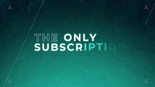 Sex Addict Wants Her Masseuse's Pussy