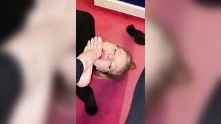 SEXY FOOTFETISH AND SOLES LICKING MY GIRL WORSHIP ME