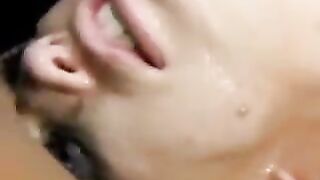 Lesbian Squirt Fountain