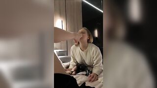 MY SLAVE WORSHIP MY HOLE FEET TOO SEXY