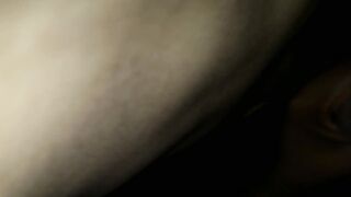 Por favor papi, llena mi coño con semen esta mañana