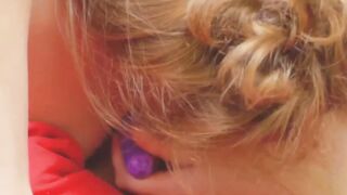 Pale Lesbian Babes...F70