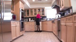 Blonde MILF with glasses is happy to eat brunette's muff