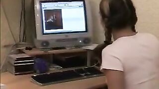 Lesbian Aunt is a Computer Expert