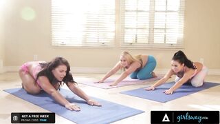 Yoga Classes Give Intense Squirting