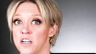 GIRLSWAY - Lovely MILF Dee Williams Leads Herself To Multiple Orgasms During Solo Masturbation