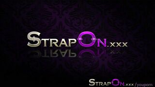 StrapOn Sweet girls lick each other before using strapless double ended dildo