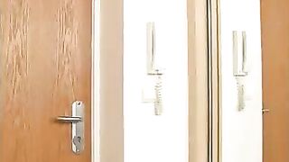 Rene and Linda make love at the doorway