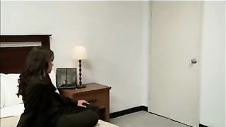 milf and young lesbian