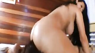 Lesbian Facesitting 10