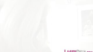 Granny licks babes muff and rubs