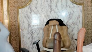 Sexy latina webcam model bellaxxx is having fun with her step-mom and big black dildos 2022-09-05 09 52
