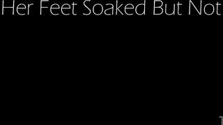 lesbian feet (Kleio Valentien)