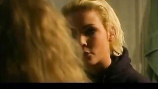 Jennifer Nikki (Jennifer Andersson, Nikki Dane)