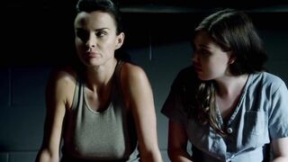 Ana Alexander, Kit Willesee - Femme Fatales S01E01 (2011)