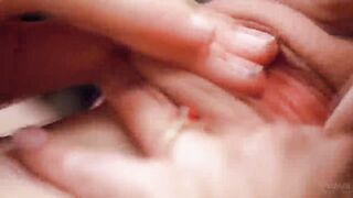 Hear us MOAN, pussy licking tongue fuck This time with audio