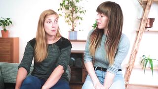 Ersties: Zwei sexy Saarlï¿½nderinnen haben sinnlichen Lesben-Sex