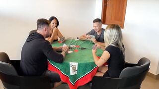 A card game ended up in a couple exchange with Kel Abate and Bruna Carlos!