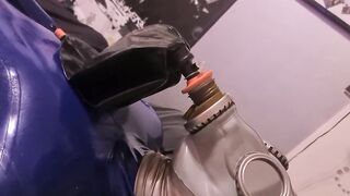 breathplay with gasmask