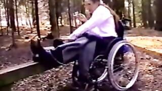 Disabled girl is still sexy.flv