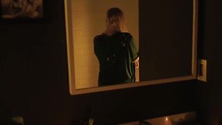 Alexandra Breckenridge, Whitney Able - Dark (2015)