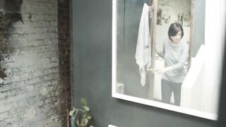 Alexandra Breckenridge, Whitney Able - Dark (2015)