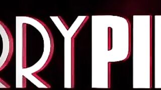 Missy Martinez and Anna Bell Peaks Have Some Anal and Sybian Fun Together
