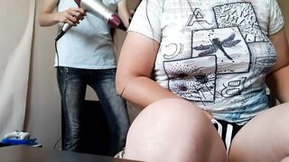 While my hairdresser was drying my hair, I secretly masturbated my pussy - IkaSmokS