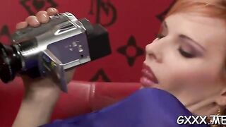 Mature babe gets dildoded