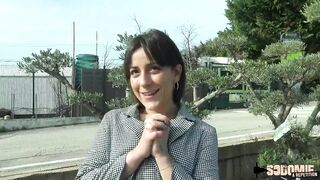 Manéa and Mélia, two naughty lesbians who fuck a guy