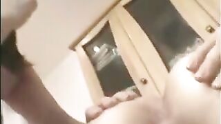 Twin cheerleaders 2 (ass tasting)