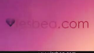 Lesbea Her tits make the earth move