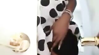 Black Milf Nyomi Banxx fucks her stepdaughter