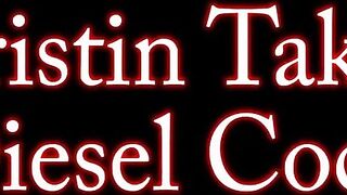 Ellie Boulder fucks Kristin Kervz with a huge dildo