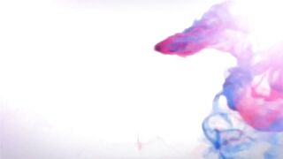 Paguei uma garota de programa para meu marido comer e acabou que eu também peguei essa gostosa