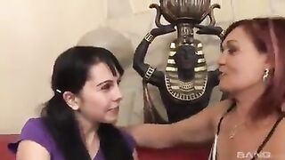 3 scenes of fat mature hot lesbian fuck
