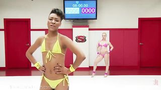 Feather Weight Babe Bikini Fight