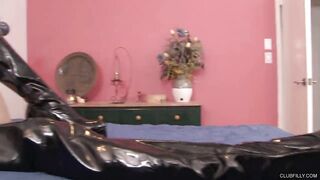 Lesbian loves, squirting