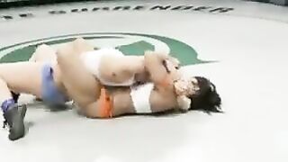 The Dragon(2-0) vs Tara "The Shortstop" Lynn Fox (0-2)