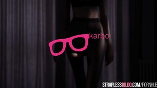 Merry Pie Sits on Rossy Bush's Face