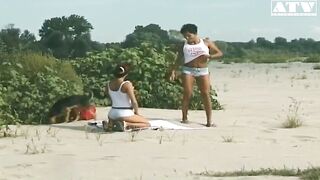 Amateur lesbian sluts mature women with small breasts and