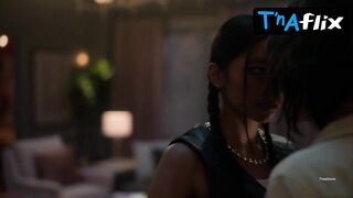 Tara Raani Lesbian, Underwear Scene in Grown-Ish