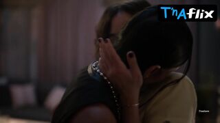 Tara Raani Lesbian, Underwear Scene in Grown-Ish