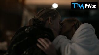 Diane Kruger Lesbian Scene in Swimming With Sharks