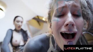 Fetish Lesbians Latex Anal & Strapon Fuck - LatexPlaytime