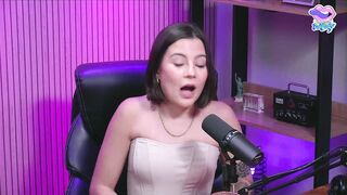 Ficou peladinha no estúdio