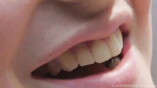 She called over her girlfriend for a quickie