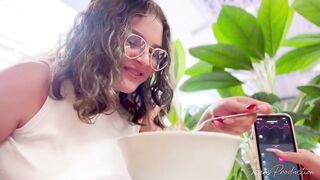 HAVING MY FRIEND CONTROLLING ME WITH LUSH IS MY FAVORITE PLAN!!