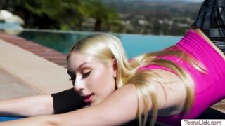 Gorgeous blonde babe gets her pussy licked by her trainor (Kay Lovely, Slim Thick)