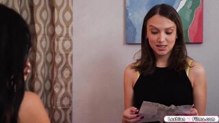 Brunette lesbian babe scissoring big tits latina neighbor (Idelsy Love, Izzy Lush)